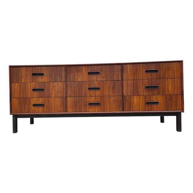 1970s Danish Modern Rosewood Dresser Chest of Drawers Sideboard Console For Sale