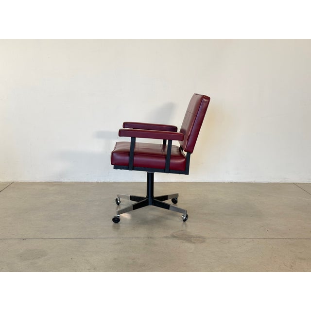 Black Vintage Swivel Chair and Office Chairs, 1960s, Set of 3 For Sale - Image 8 of 17