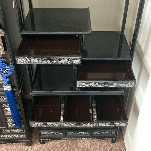 Asian 1970s Elegant Black Lacquered Bookshelf With Mother of Pearl Inlay For Sale - Image 3 of 8