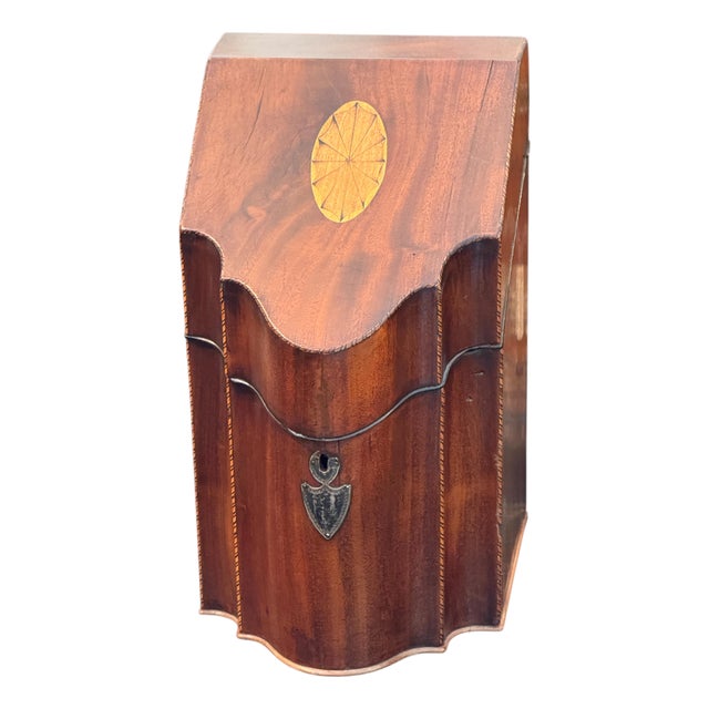 Late 18th Century George III Knife Box For Sale