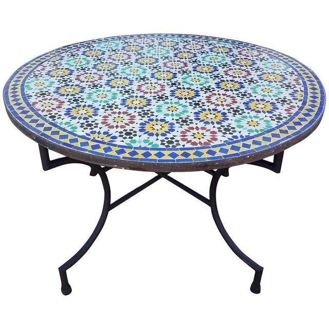 Sculpture Materials Moroccan Multicolor Beldia Tina Mosaic Table For Sale - Image 7 of 7