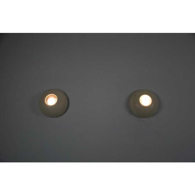 Metal Wall Lamps attributed to Vico Magistretti for Oluce, Italy, 1970s, Set of 2 For Sale - Image 7 of 10