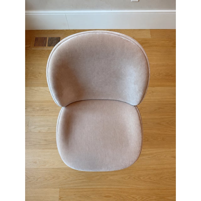 Set of 10 Custom Gubi Beetle Dining Chairs in Camel Mohair & Walnut For Sale - Image 4 of 6