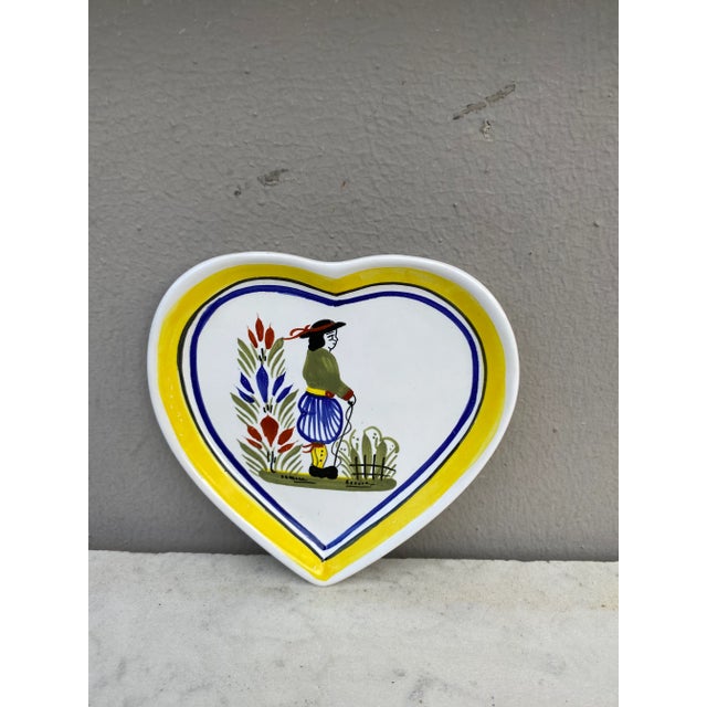 Ceramic French Miniature Quimper Heart Plate Circa 1950 For Sale - Image 7 of 7