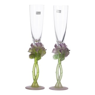 Glass Roses Flutes from Daum Nancy, Set of 2 For Sale