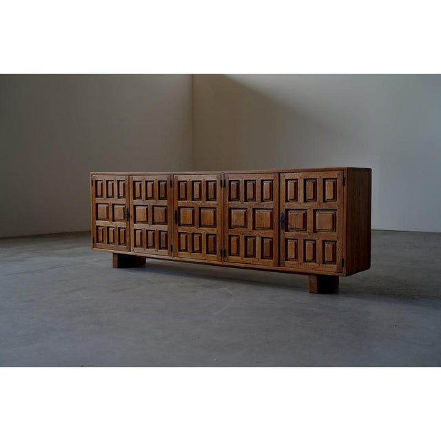 Brutalist Spanish Oak Sideboard - Spain 1960s For Sale - Image 11 of 11