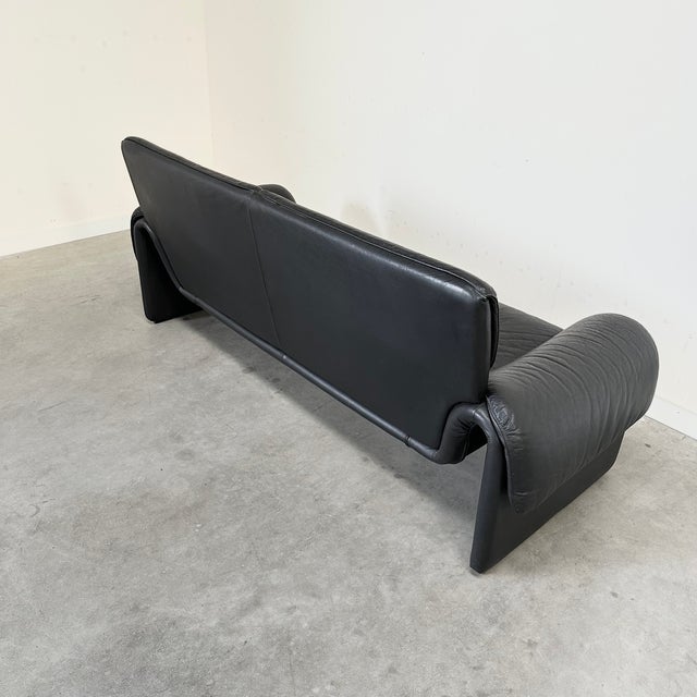 DS-2011 Sofa in Black Leather from De Sede, Switzerland, 1980s For Sale - Image 9 of 11