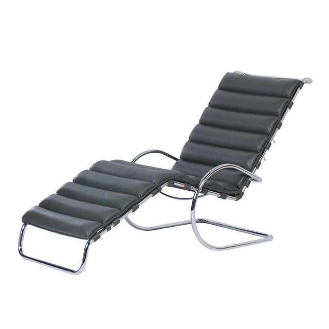 MR Chaise Longue by Mies van der Rohe for Knoll, 2000s, Green Leather For Sale - Image 13 of 13