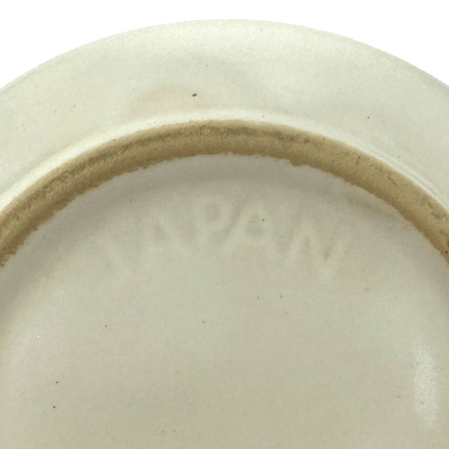 Vintage Grid Pattern Ceramic Mug Curation - Group of 4. For Sale In Miami - Image 6 of 10