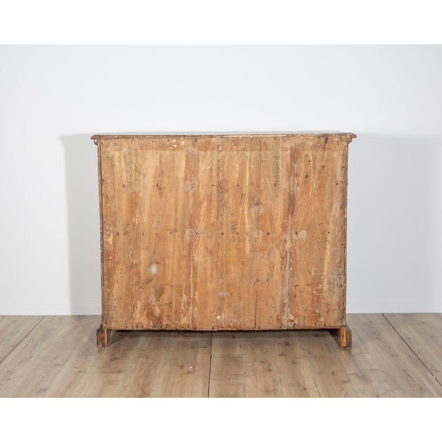 Early 18th Century Bolognese Walnut Sideboard For Sale In Atlanta - Image 6 of 7