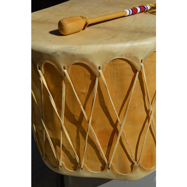 Set of 2, 1970s Native American Style Pow Pow Taos Pueblo Rawhide / Skin & Wood Large Round Drum & Mallet For Sale - Image 4 of 15
