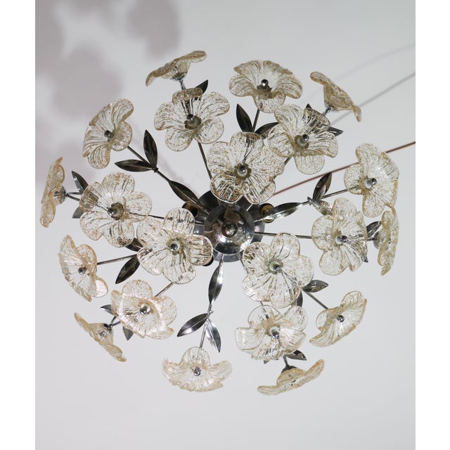 1980s Wonderful Gold and Transparent Murano Glass Ceiling Light Flower For Sale - Image 9 of 13