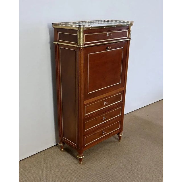 Small Louis XVI Mahogany Secretary For Sale - Image 3 of 18