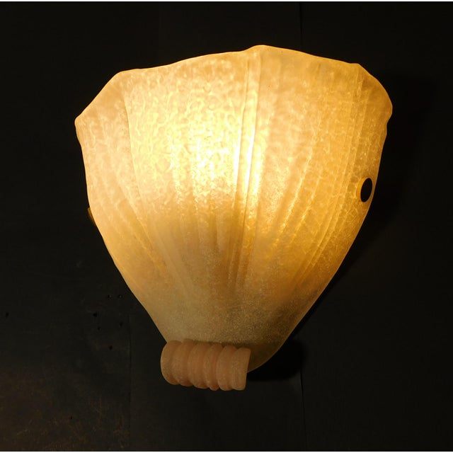 1960s Murano Shell Sconce With Pink Curl For Sale - Image 6 of 9