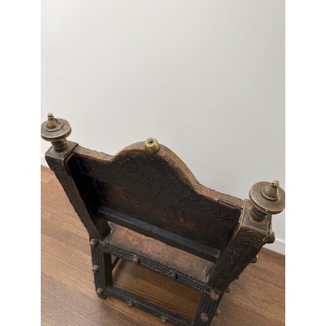 African Early 20th Century Ashanti People Ghana Asipim Kings Chair For Sale - Image 3 of 7
