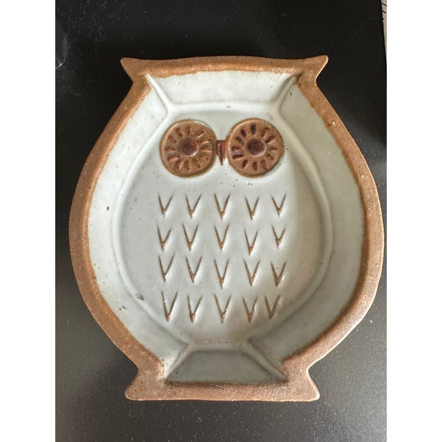 Mid 20th Century Vintage Mid-Century Owl Trinket Dish - Terracotta With White Glaze For Sale - Image 5 of 16