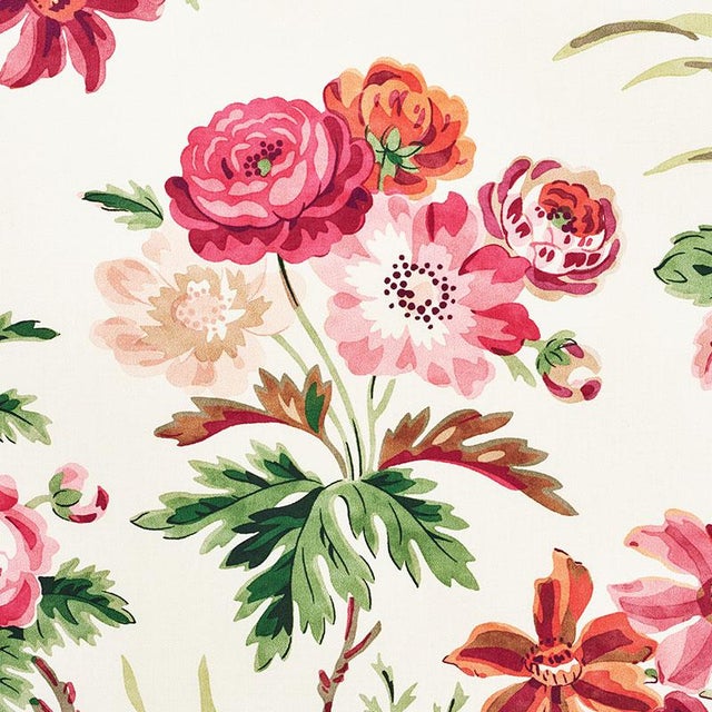 Cecil Chintz is a gorgeous medium-scaled floral chintz, notable for its painterly blooms and unusual color combinations....