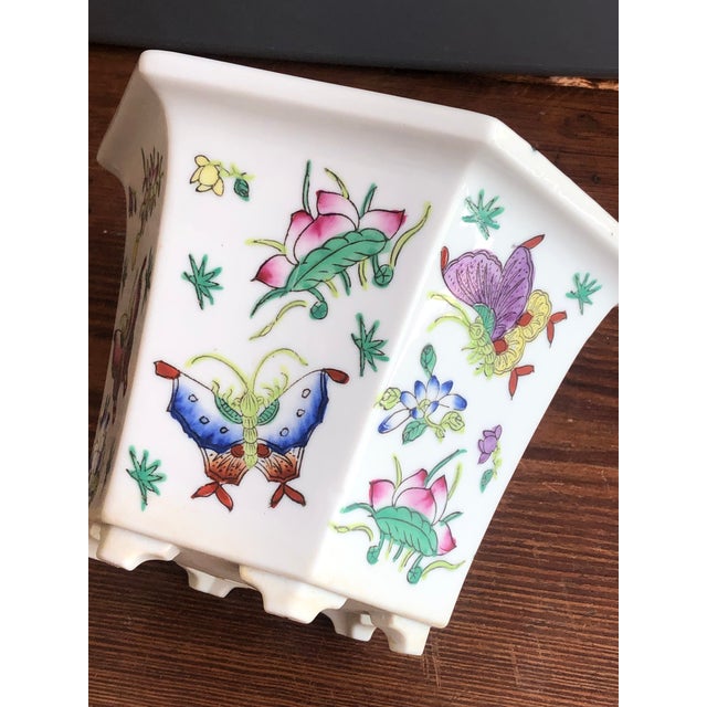 This striking vintage Chinoiserie planter features a classic six-sided hexagonal design crafted from high-quality...