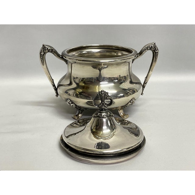 1930s Reed & Barton Lidded Sugar Bowl - No 3610 For Sale - Image 5 of 11