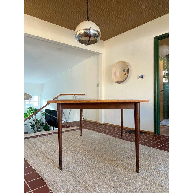 Wood Attributed to Broyhill Premier “Emphasis” Walnut Dining Table, Usa, Circa 1960s For Sale - Image 7 of 9