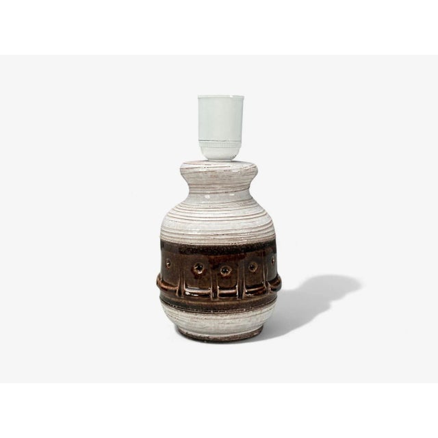 1960s Danish Modern, Brown Stoneware, Table Lamp, Denmark, 1960s For Sale - Image 5 of 7