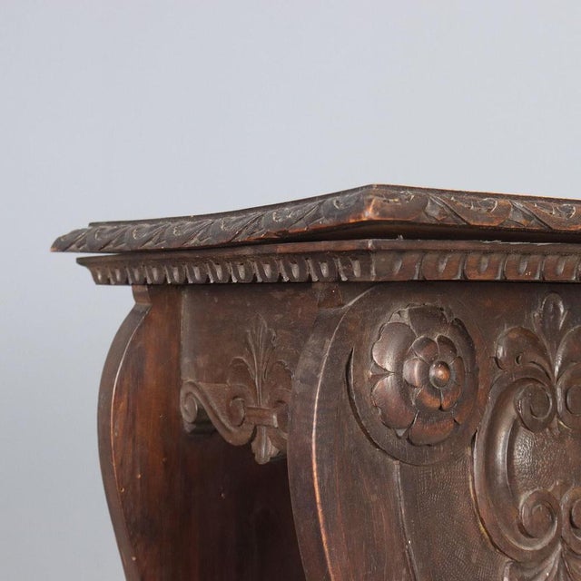 Planter in Walnut Wood For Sale - Image 4 of 8