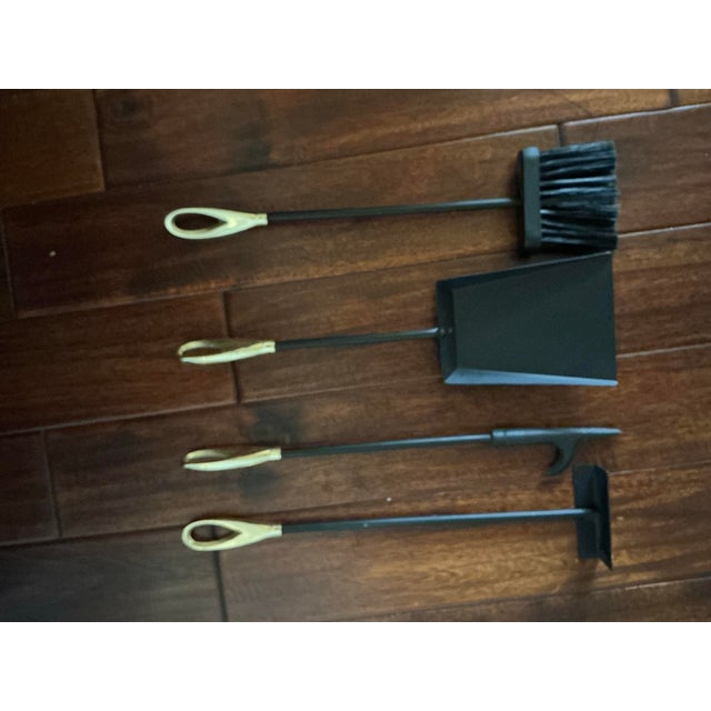 20th Century MCM Black & Brass Petite Fireplace Tool Set For Sale - Image 4 of 7