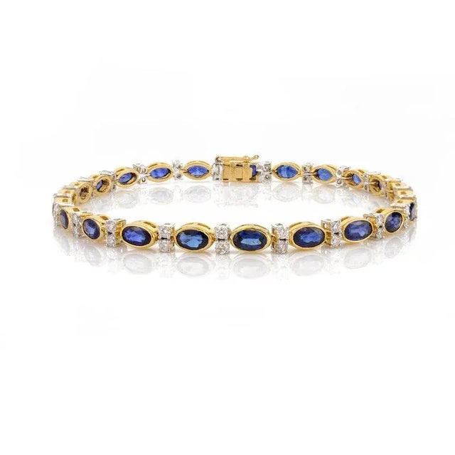 18k Solid Gold Contemporary 6.91ct Sapphire Bracelet With Diamonds by VRJewels For Sale In New York - Image 6 of 12