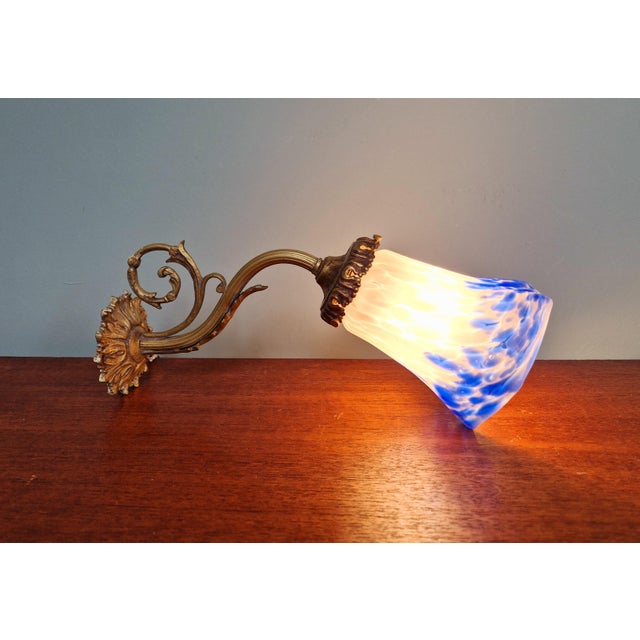Wall Light in Gilded Bronze and Blue and White Speckled Glass, Early 20th Century For Sale - Image 14 of 15