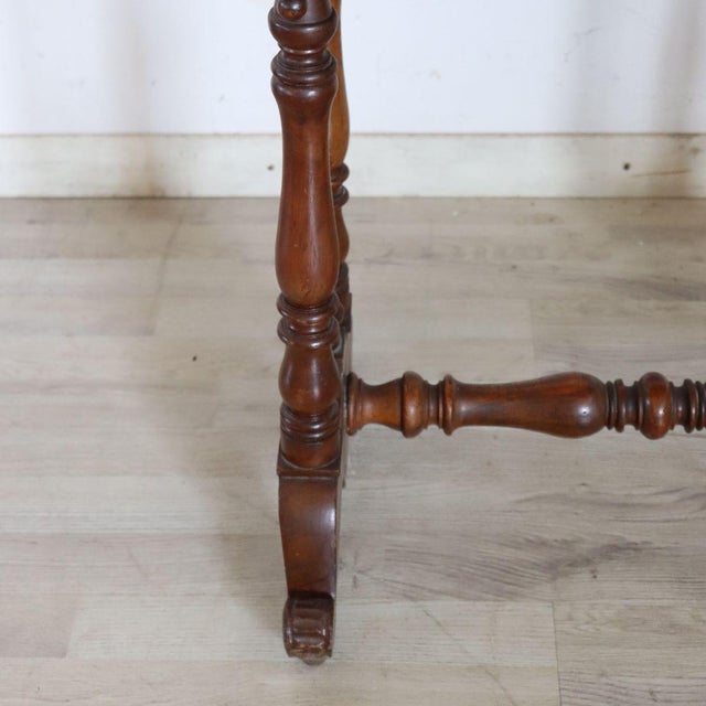Antique Vanity Table in Walnut, 1800s For Sale - Image 10 of 13