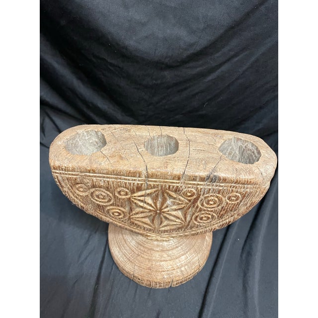 Mid 19th Century Antique Wooden Candleholder/Seeder - Hand Carved in India For Sale - Image 5 of 9