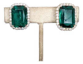 Example of Les Bernard Jewelry and Accessories