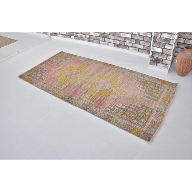 1960s Handmade wool and cotton rug in Turkish Anatolia Runner Carpet, Vintage Oushak Rug, Turkish Vintage Anatolian Rug,...