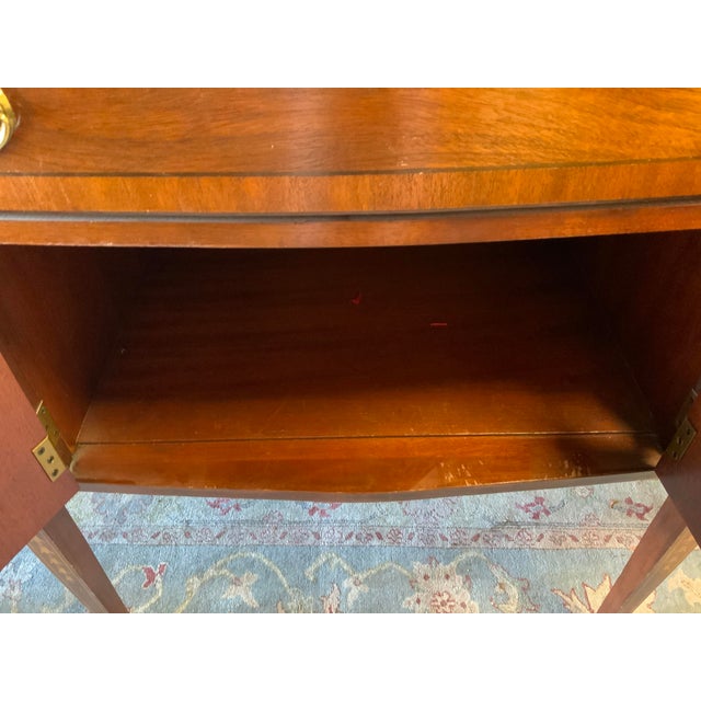 Late 20th Century Hepplewhite Style Sideboard For Sale - Image 14 of 17