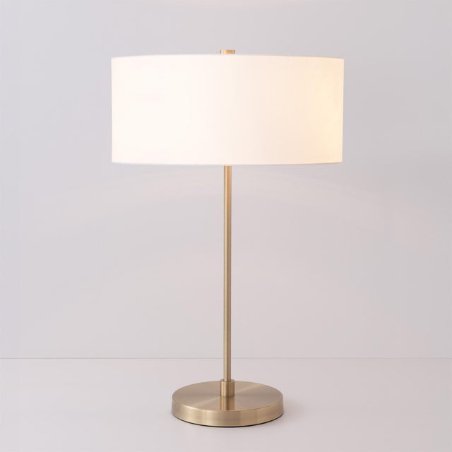Mid-Century Modern Stretch Slimline Table Lamp Weathered Brass, White Linen Drum Shade, Modern Style, Dimmable For Sale - Image 3 of 6