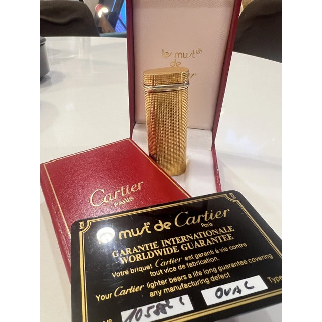 Vintage Lighter in Gold Plating with Trinity Circlet & Travel Case from Cartier, 1983, Set of 2 For Sale - Image 4 of 12