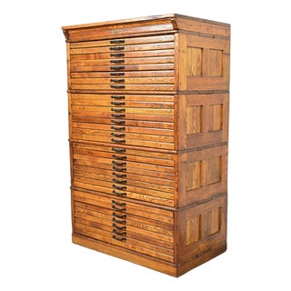 Antique Arts & Crafts Oak 31-Drawer Architect's Blueprint Flat File Cabinet by Hamilton, Circa 1900 For Sale