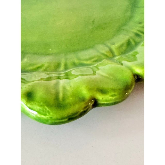 Traditional Vintage Holland Mold Green Ceramic Scalloped Cabbage Leaf Plate For Sale - Image 3 of 7