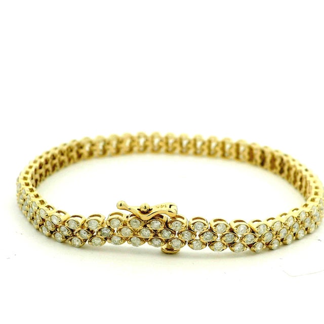 1990s Circa 1990 14k Yellow Gold Three-Row Diamond Bracelet, 7.80 Carats For Sale - Image 5 of 14
