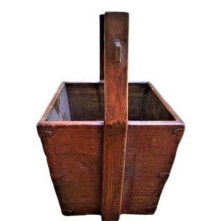 Early 20th Century Antique Large Adze-Made Mortise-And-Tenon Dovetail Joined Solid Wood Handled Basket For Sale