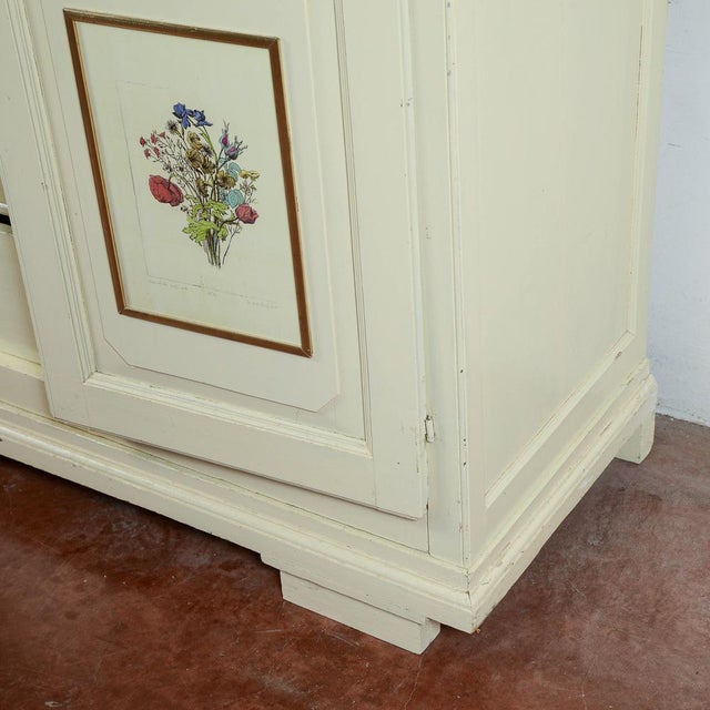 19th‑Century Two‑Door Wardrobe with Internal Drawer and Moulded Details For Sale - Image 9 of 18