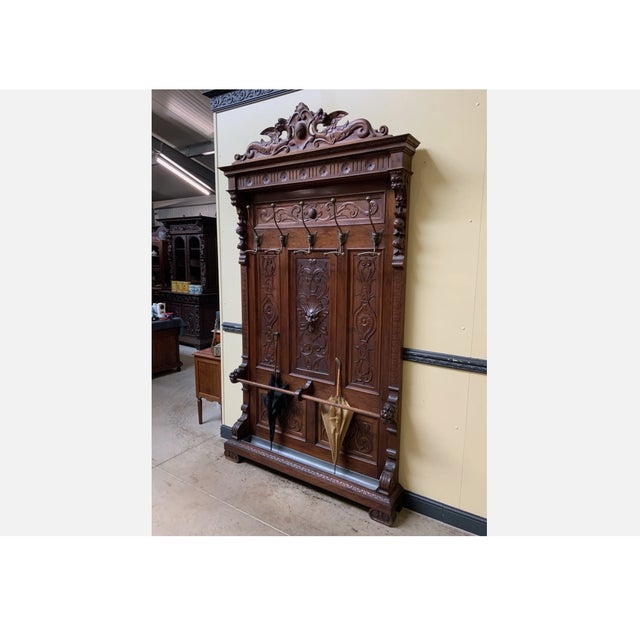 Late 19th Century Antique Neo-Renaissance Walnut Wardrobe, 1880 For Sale - Image 5 of 11