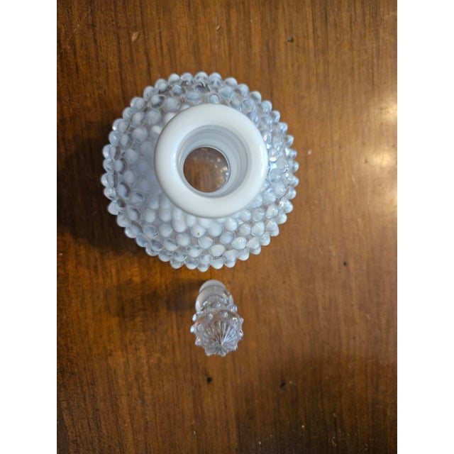 Vintage 1940s Mid Century Modern Fenton Perfume Bottle. Clear With Milk Glass Tipped Hobnails. For Sale In Philadelphia - Image 6 of 8