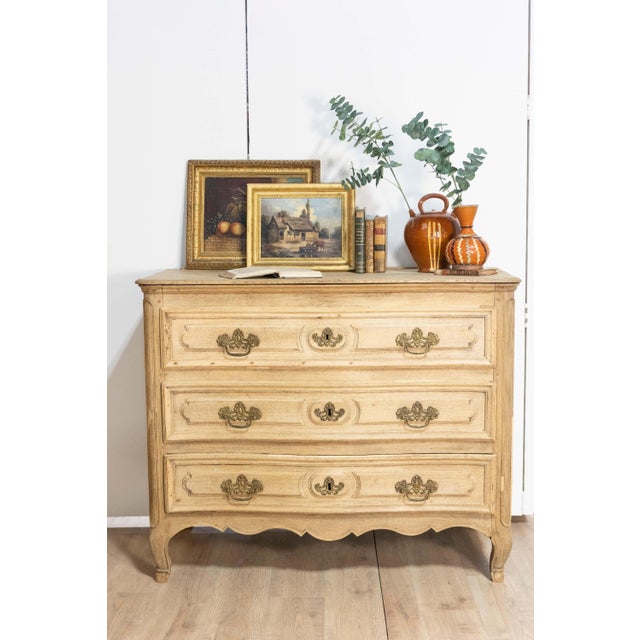 French 18th Century French Commode For Sale - Image 3 of 12