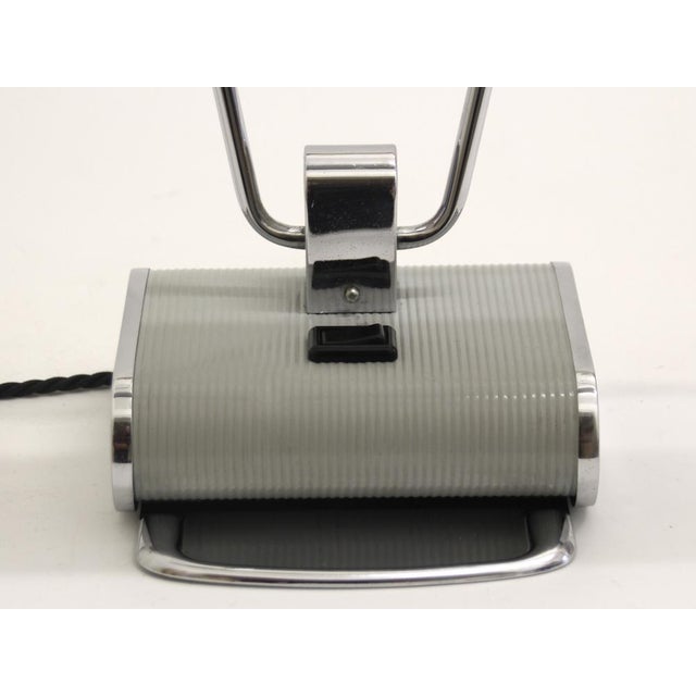Art Deco French Grey and Chromed Table Lamp by Eileen Gray for Jumo, 1940s For Sale - Image 11 of 17