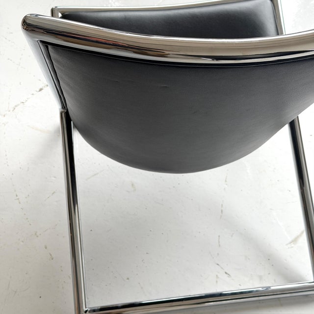 1960s Leather Scissor Chairs Attributed to Ward Bennett for Brickell Associates For Sale - Image 9 of 10