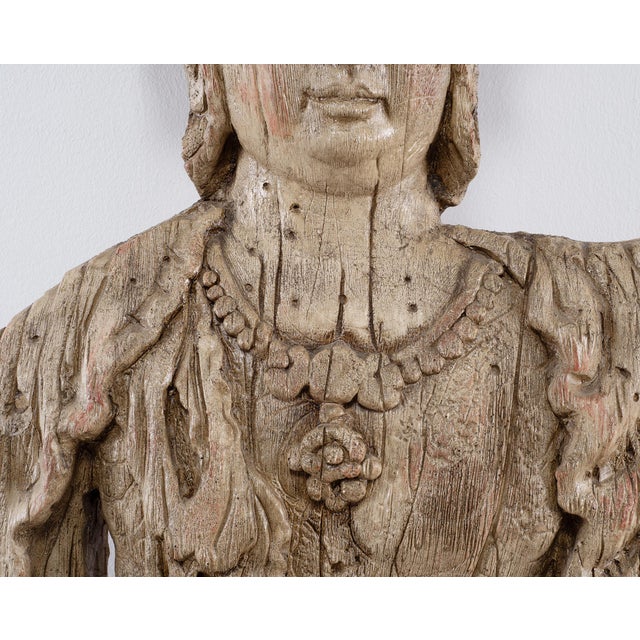 Paint Chinese Qing Style Sculpture Figure of Bodhisattva Guanyin For Sale - Image 7 of 18