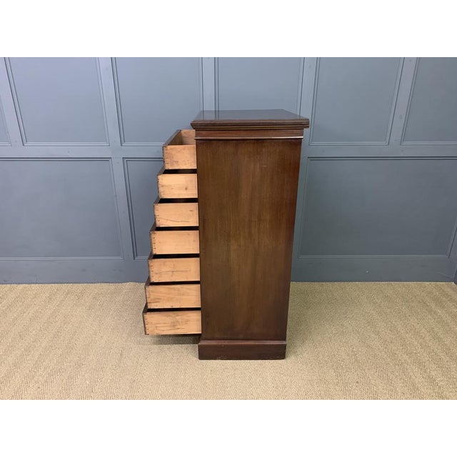 Inlaid Mahogany Pillar Chest from Maple & Co., 1900 For Sale - Image 3 of 15