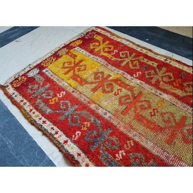 1940s 1940s Vintage Turkish Yastik Rug - 1′10″ × 3′1″ For Sale - Image 5 of 10