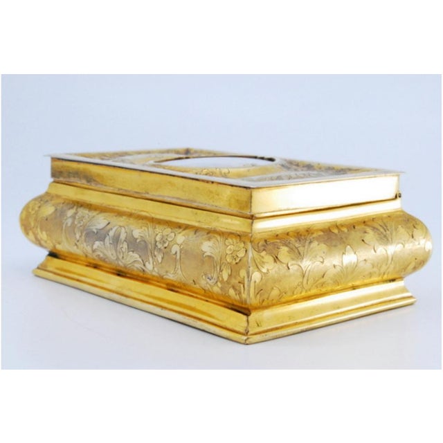 Jewelry Box in Gilded Silver with Engraved Plant Motifs For Sale - Image 3 of 9